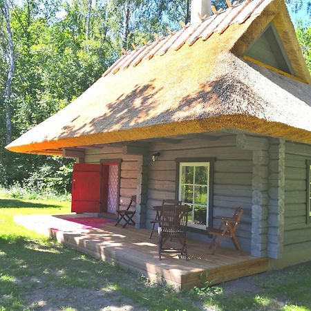 Kotka Farm Hotell Saarekula Eksteriør bilde